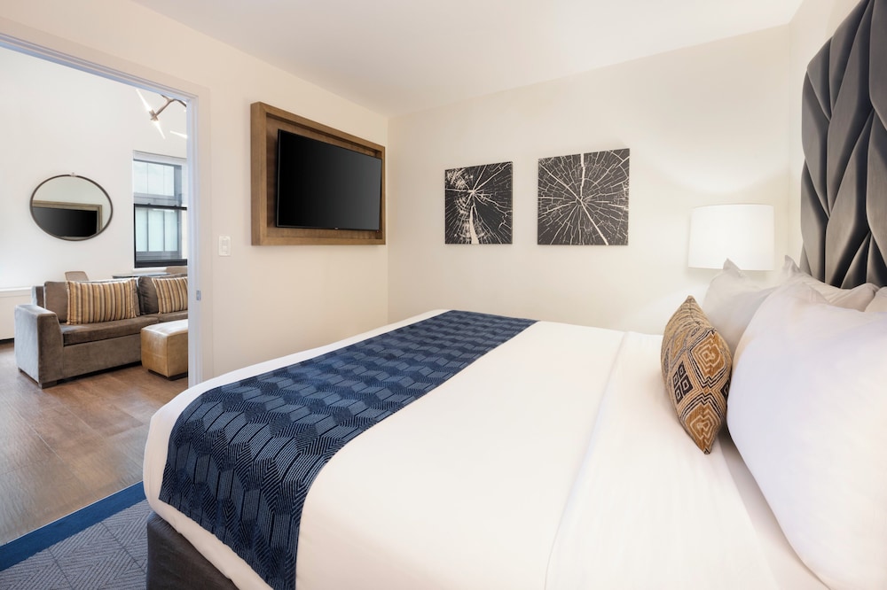 Hotel Indigo Boston Garden by IHG - photo 25