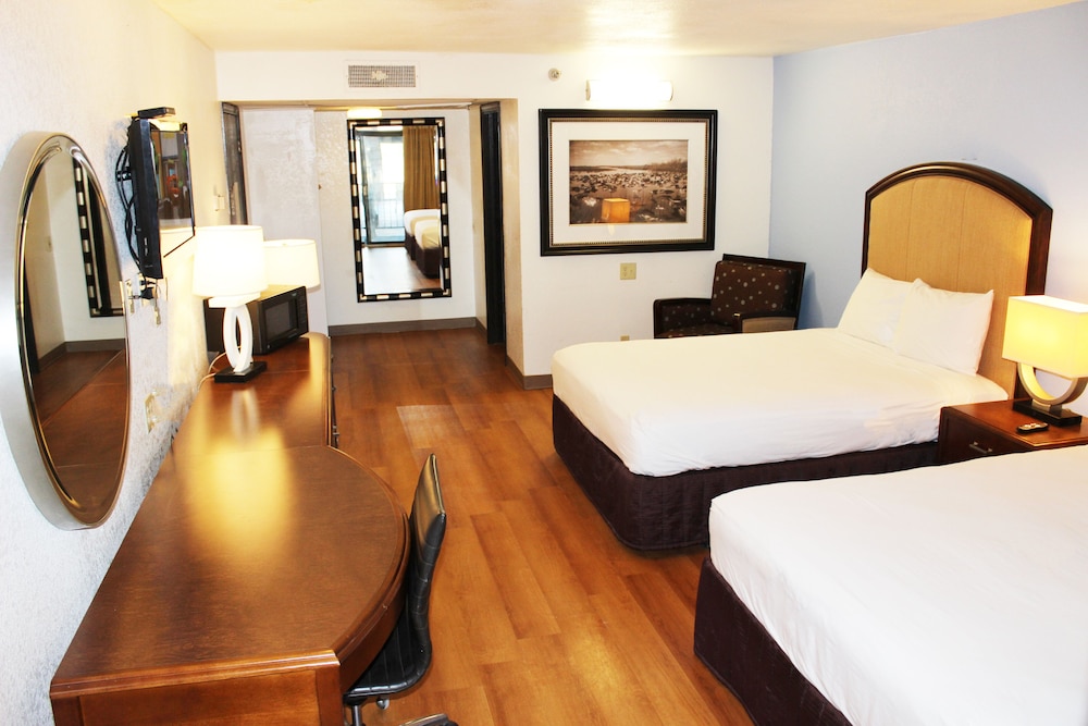 7 Boutique Hotel - photo 11