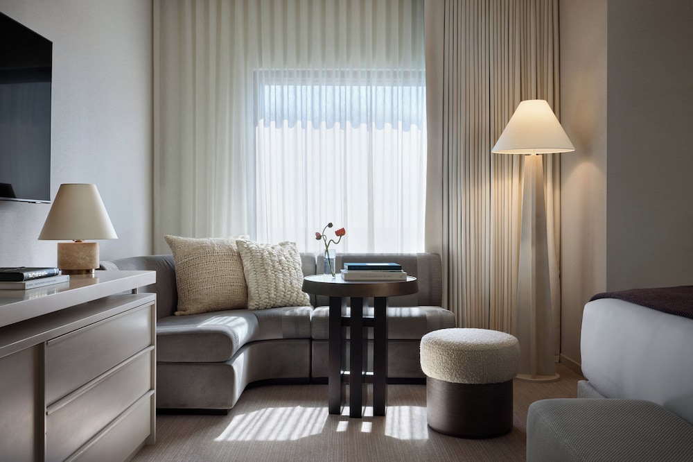 Kimpton Claret Hotel by IHG - photo 26