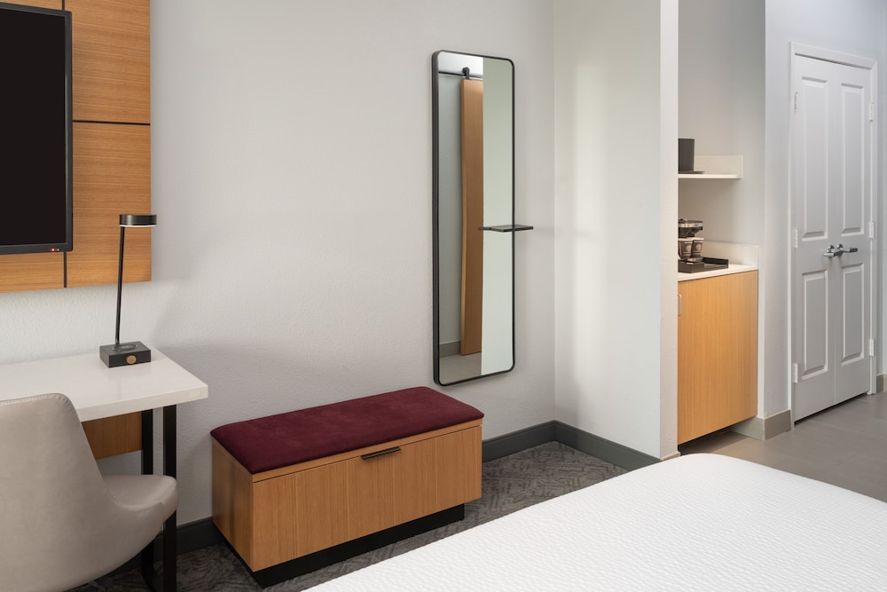 DoubleTree by Hilton Houston Westchase - photo 13