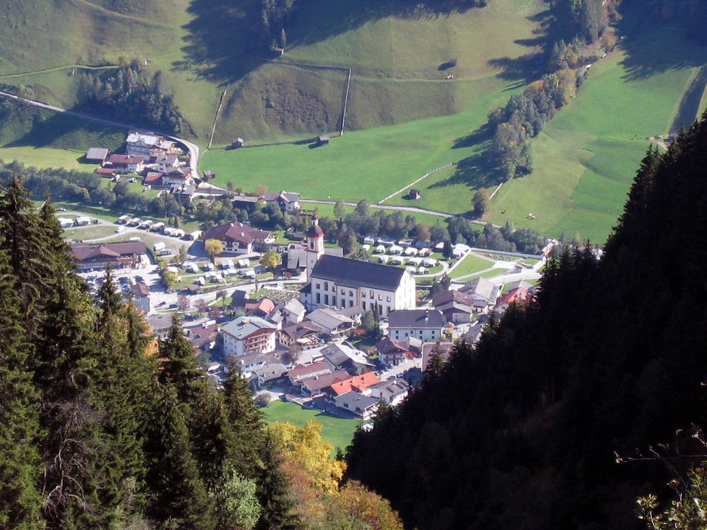 Gästehaus Danler — 4-Star Luxury Hotel in Neustift Im Stubaital, Austria