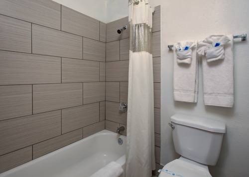 Rodeway Inn Near Arizona State University - photo 15