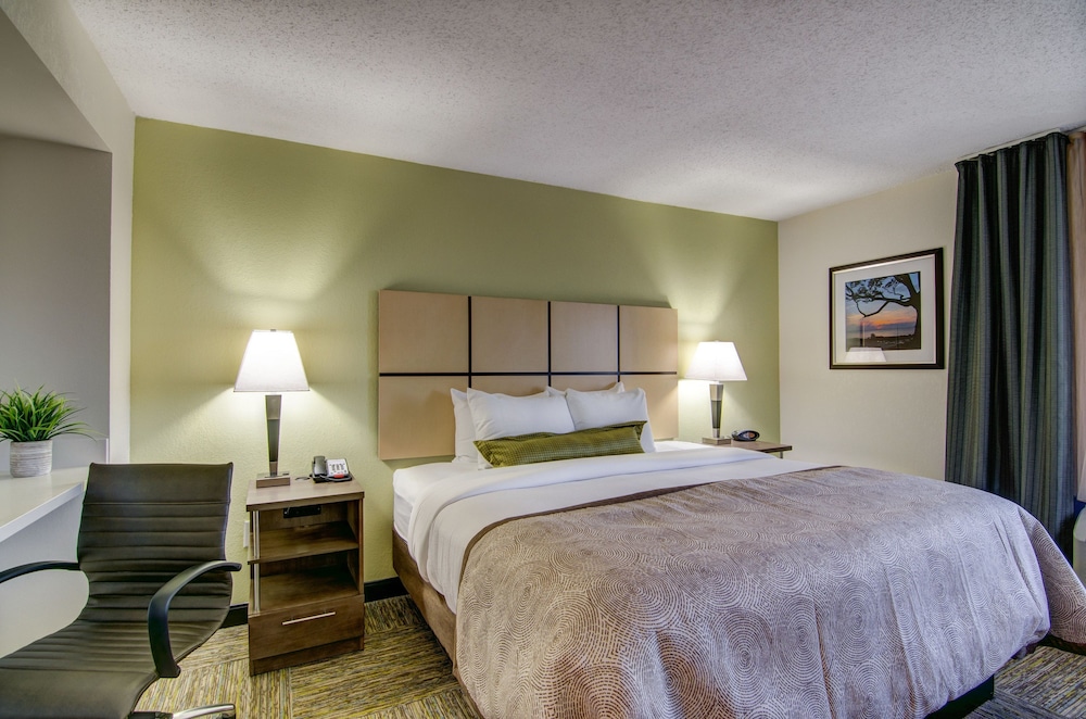 Candlewood Suites Richmond West Broad by IHG - photo 12