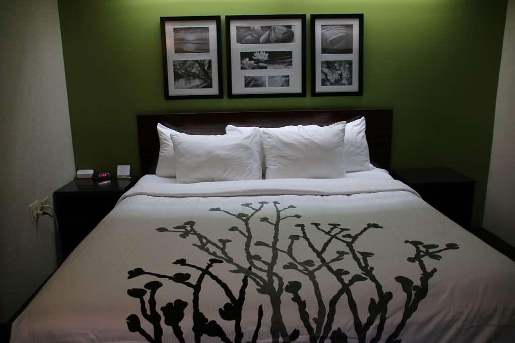 Sleep Inn near Great Lakes Naval Base - photo 6
