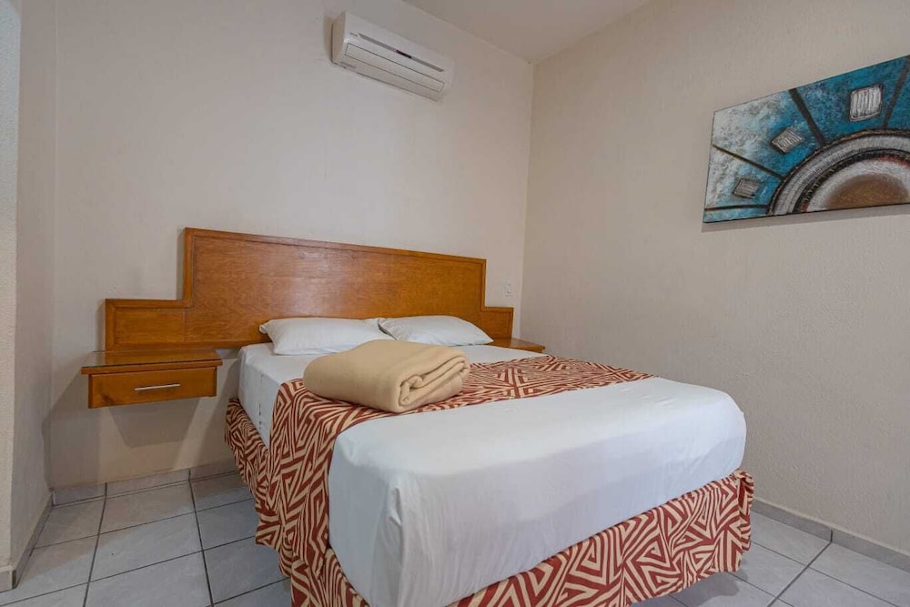 Hotel Salvatierra in La Paz, Mexico