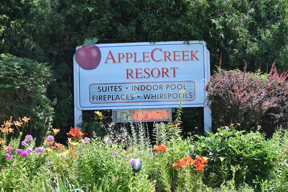 AppleCreek Resort Hotel & Suites - photo 25