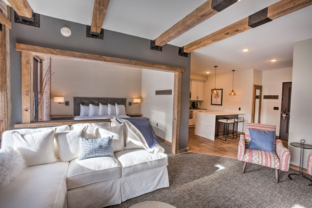 Hotel Crosby - photo 11