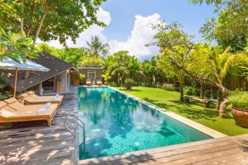 Janardana 4 BR Private Pool Villa ZN157 — 4-Star Luxury Hotel in Canggu, Indonesia