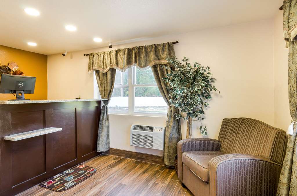 Rodeway Inn Middleboro Plymouth - photo 11