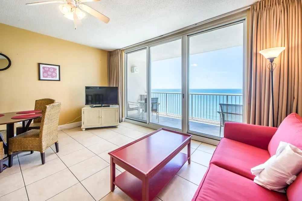 Majestic Beach Towers 1 1706 - photo 4