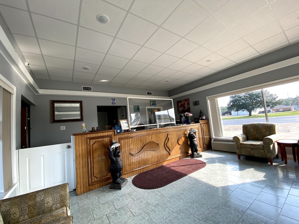 Embers Inn - photo 2