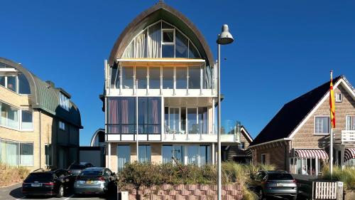 Droomlicht by Droomvilla — 4-Star Luxury Hotel in Egmond Aan Zee, Netherlands