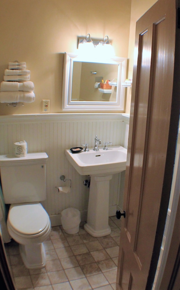 Norwich Inn - photo 21
