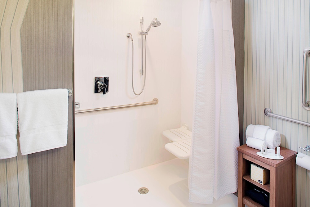 Courtyard by Marriott Dallas Carrollton - photo 12
