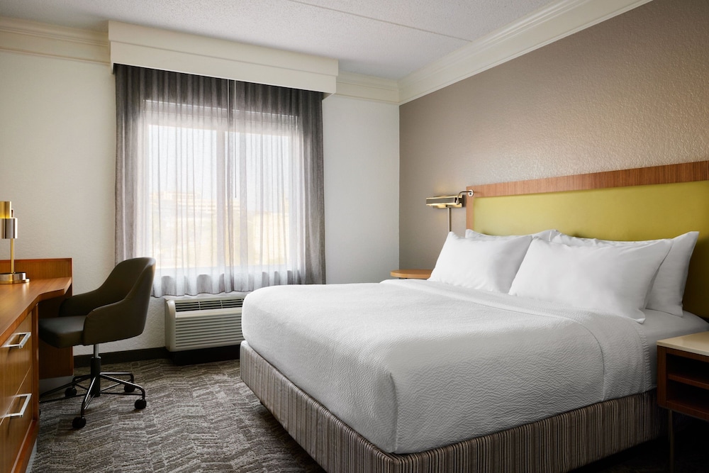 SpringHill Suites San Antonio Downtown Riverwalk Area - photo 8