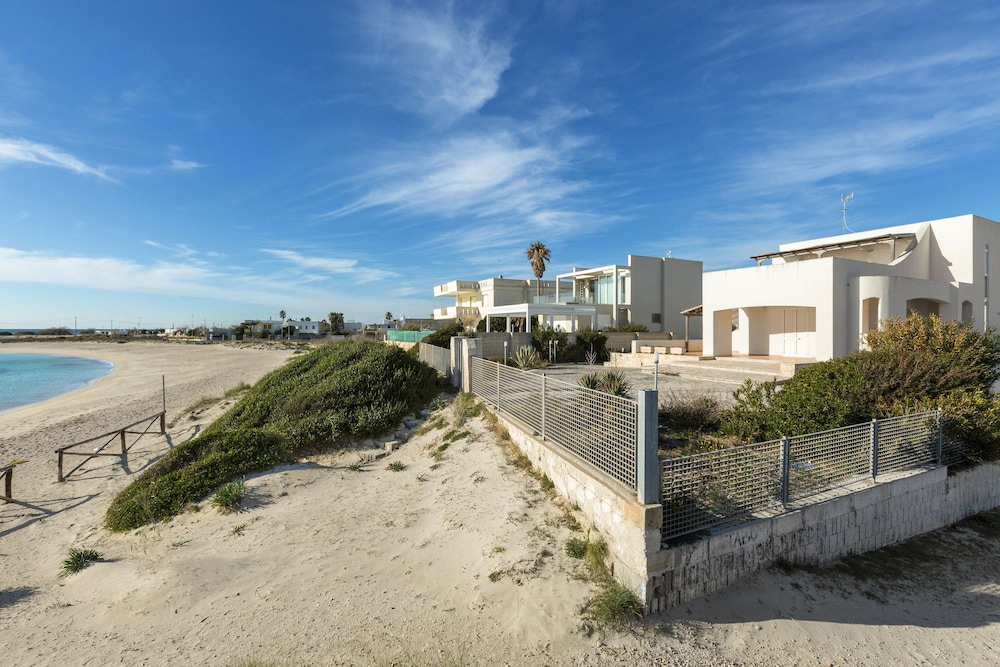 Tab - carbon neutral hotel in Porto Cesareo