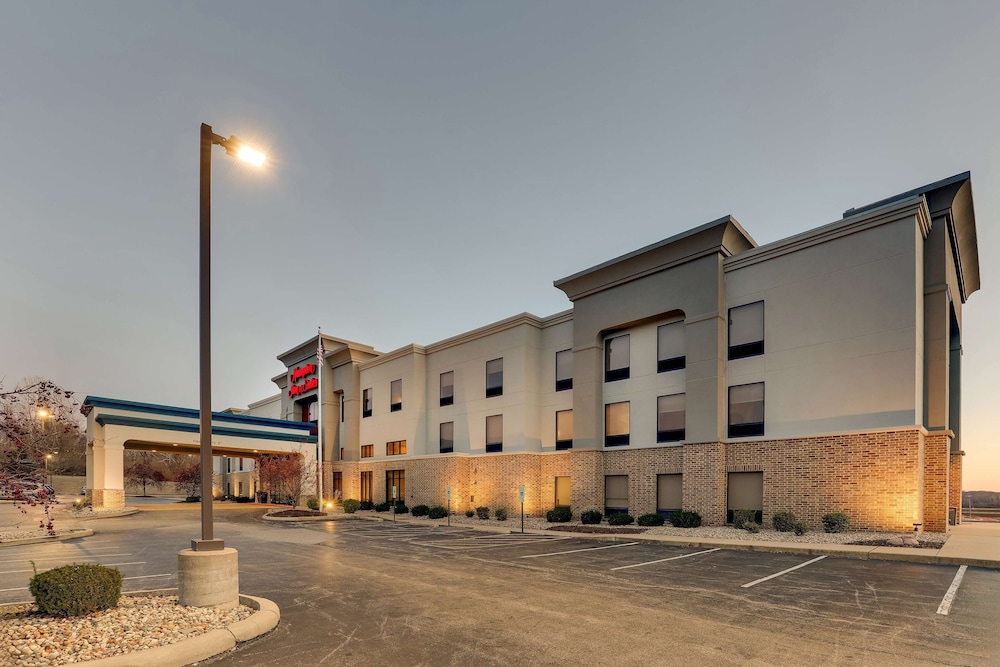 Hampton Inn & Suites St. Louis Edwardsville - photo 72