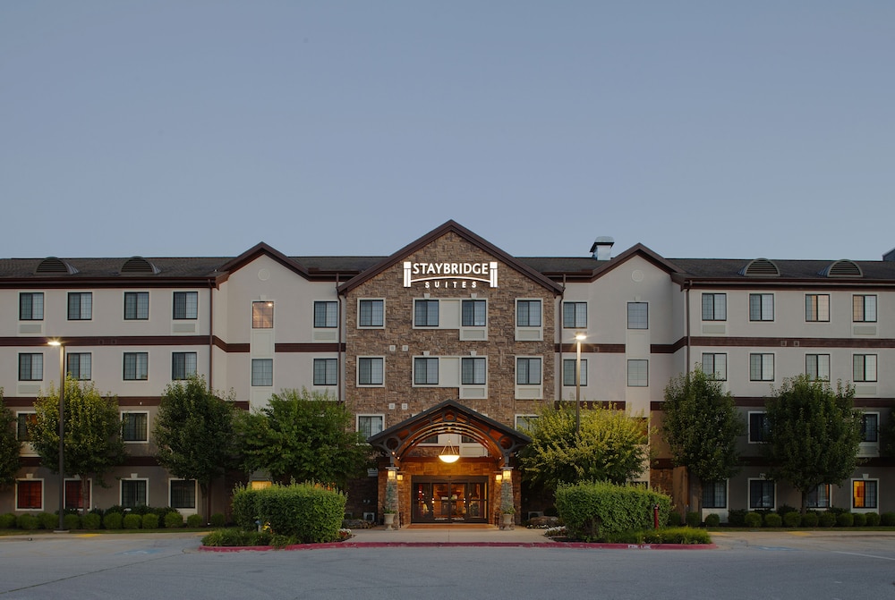 Staybridge Suites Fayetteville Univ Of Arkansas by IHG - photo 39