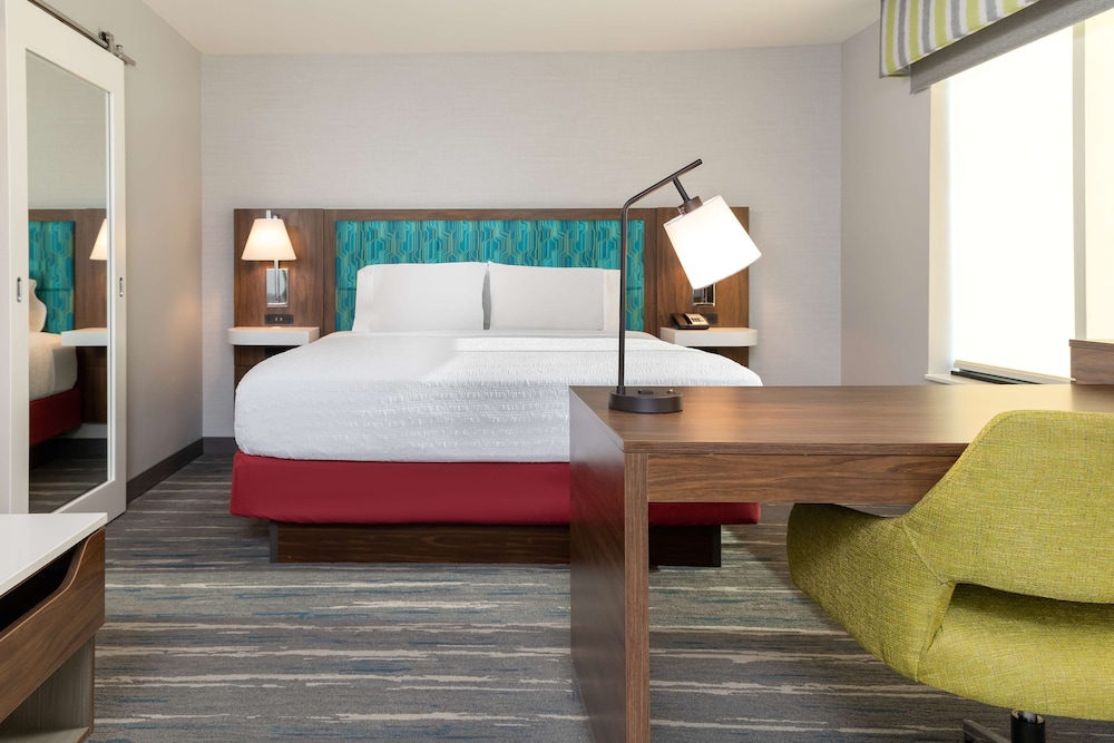 Hampton Inn & Suites by Hilton Santa Rosa Sonoma Wine Country - photo 22