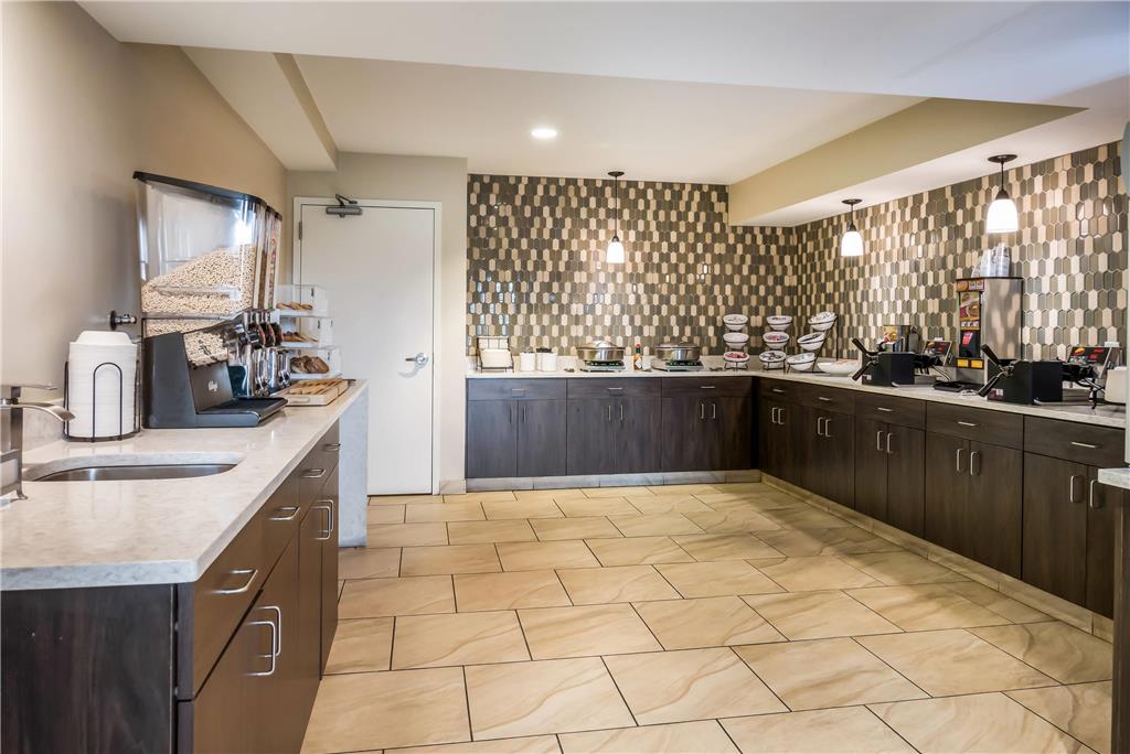 Country Inn & Suites by Radisson Grandville Grand Rapids West MI - photo 39