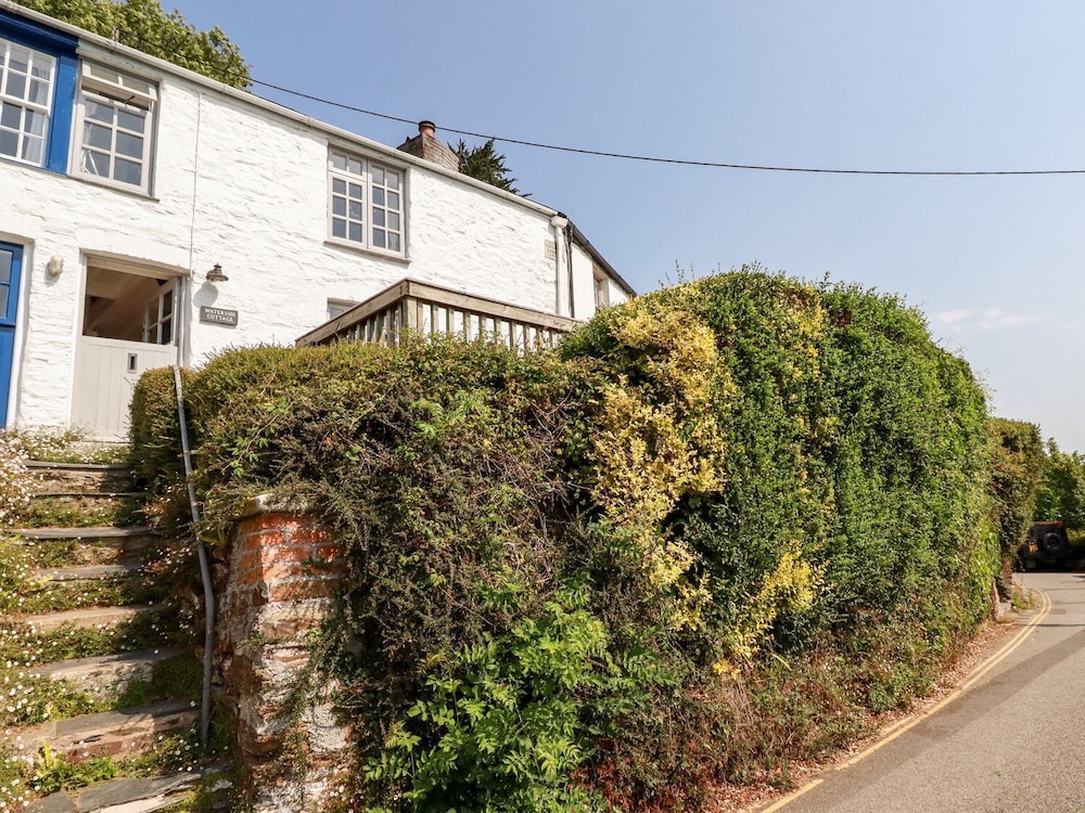 Waterside Cottage — 4-Star Luxury Hotel in Truro, United Kingdom