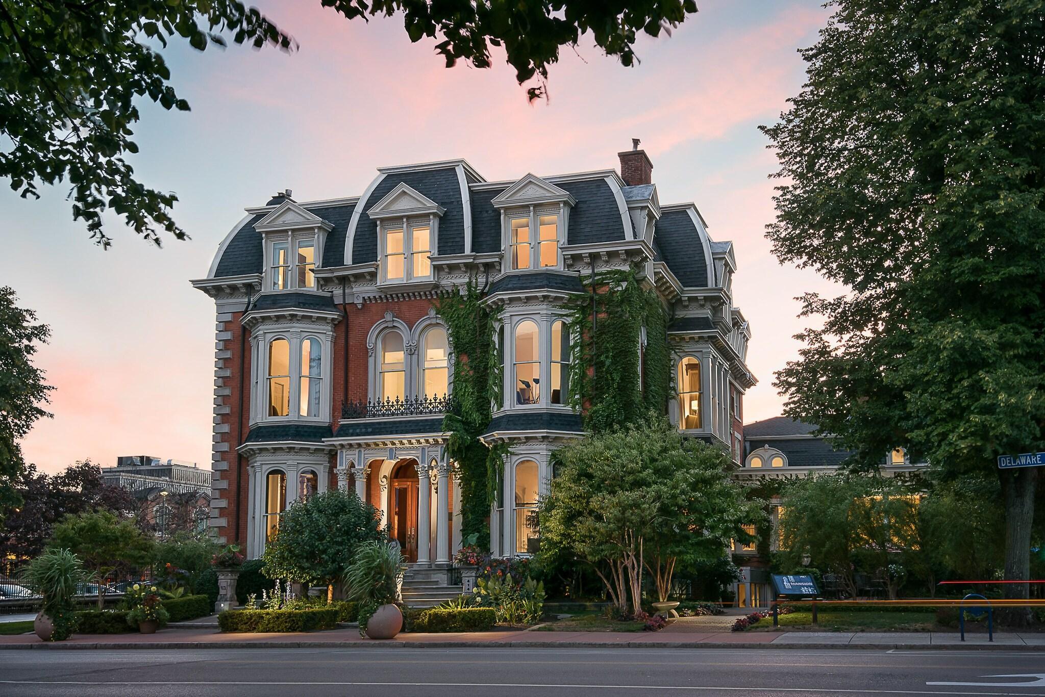 The Mansion On Delaware Ave - photo 7