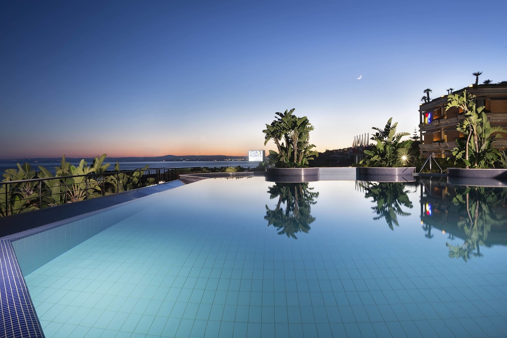 Four Points By Sheraton Catania Hotel Conference Center — Aci Castello