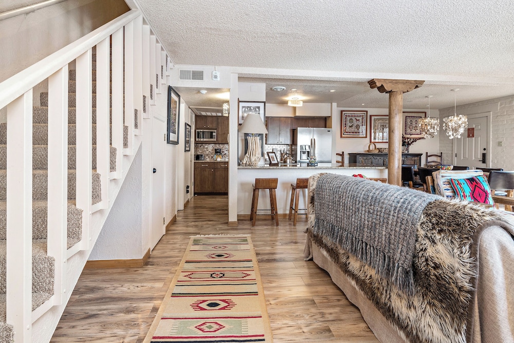 Fort Marcy Suites by All Seasons Resort Lodging - photo 36