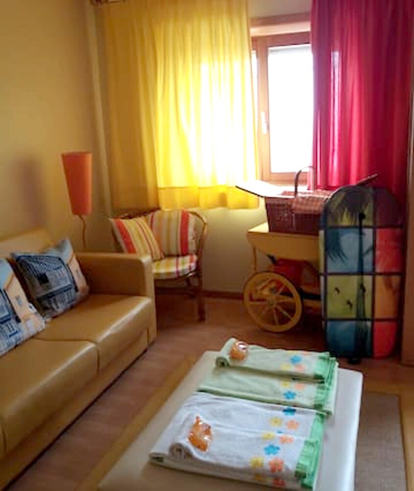 Charming house with balcony and sea view in Moledo — 4-Star Luxury Hotel in Tavira, Portugal