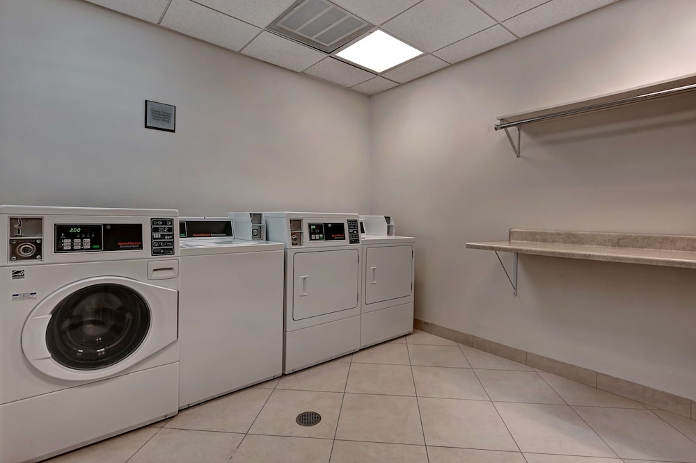 Hilton Garden Inn San Bernardino - photo 52