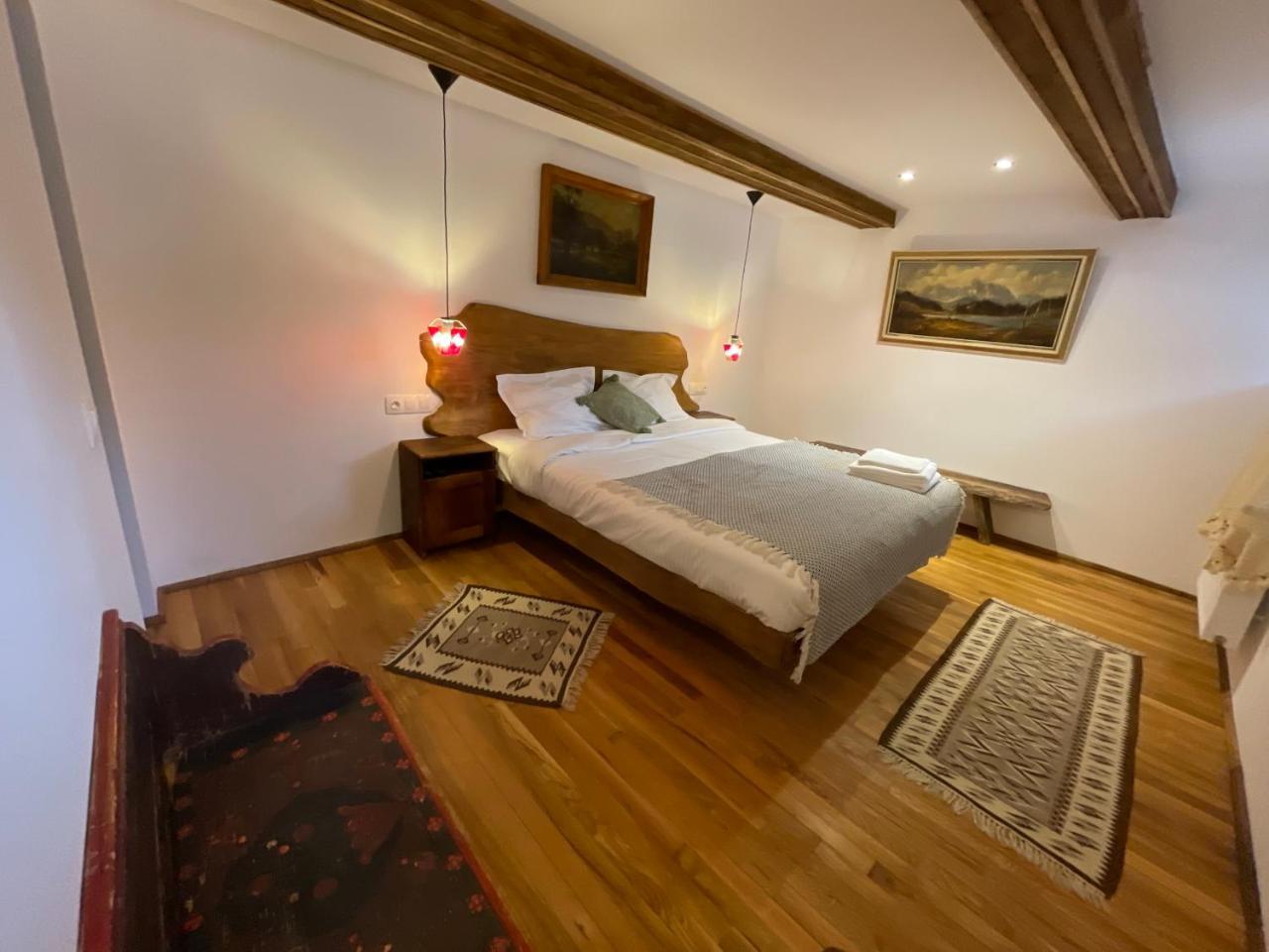 Camera Cedru Cătun in Sinaia, Romania