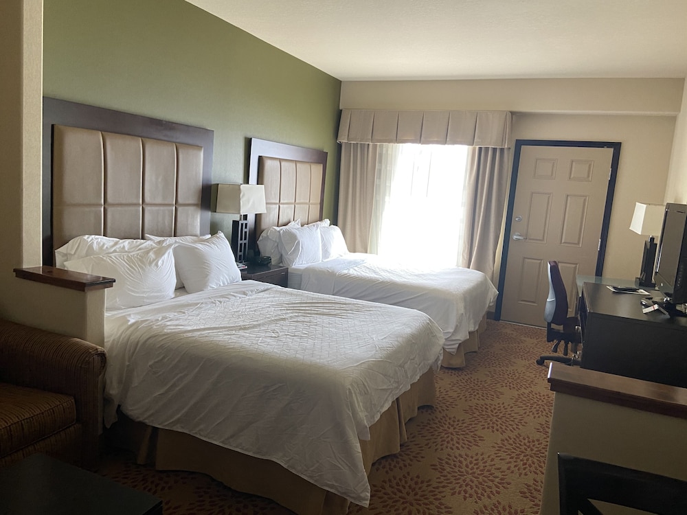 Holiday Inn Express & Suites Silt Rifle by IHG - photo 33