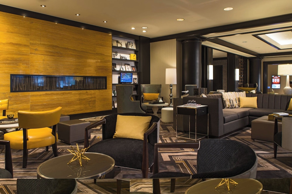 Renaissance Baltimore Harborplace Hotel - photo 2