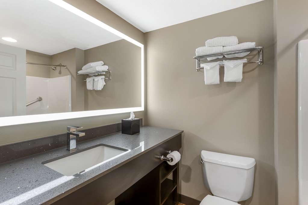 Best Western Plus Grant Creek Inn - photo 64