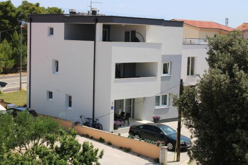 Villa Seven — 4-Star Luxury Hotel in Vir, Croatia