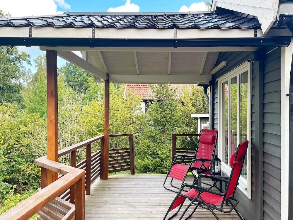 6 Person Holiday Home In Granna 8594353 — Graenna