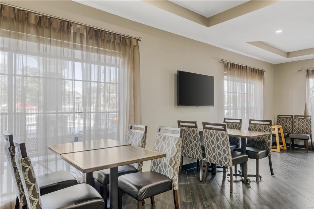 Best Western Plus Sanford Airport Lake Mary Hotel - photo 7