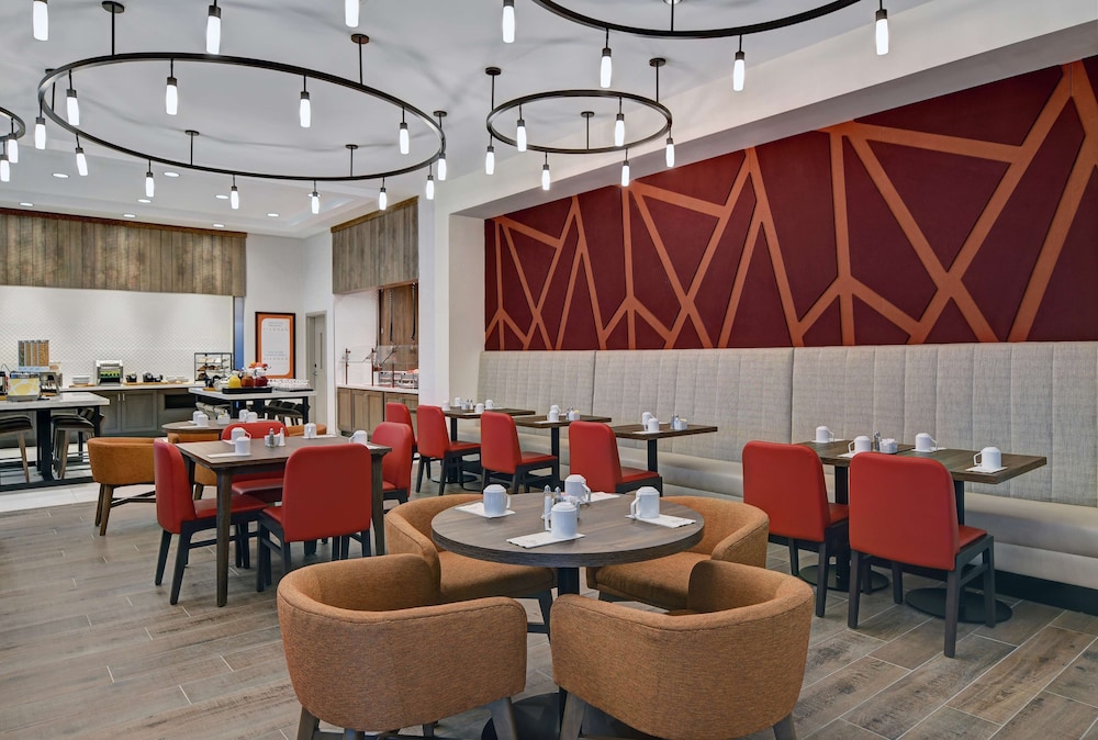 Hilton Garden Inn Madison Huntsville Airport - photo 41