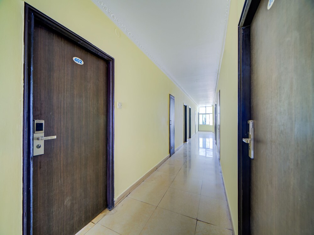 Oyo 40720 Srs Regency Hotels — Anantapur — photo 5