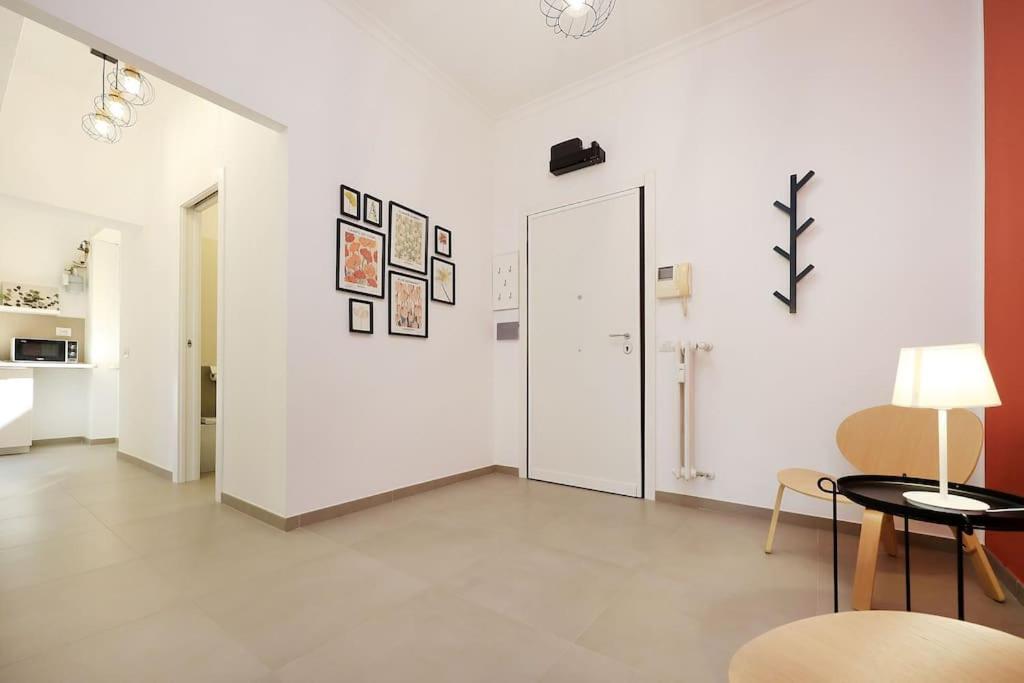 Basilica San Paolo Nuvola Eur Modern Apartment — 4-Star Luxury Hotel in Rome, Italy