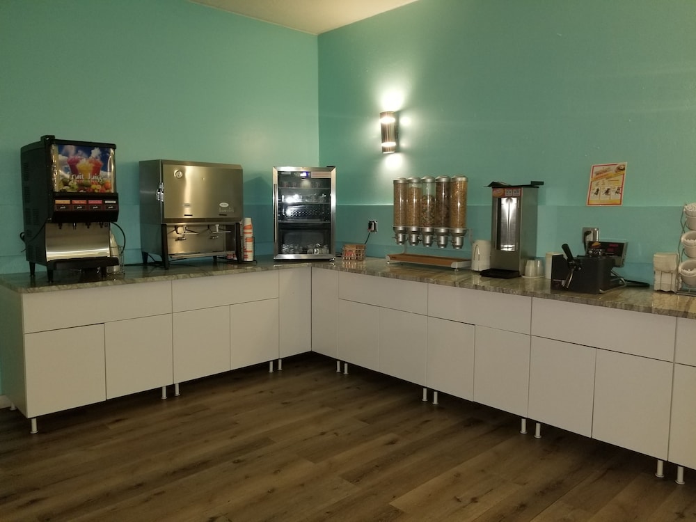 Four Points by Sheraton Rock Springs - photo 20