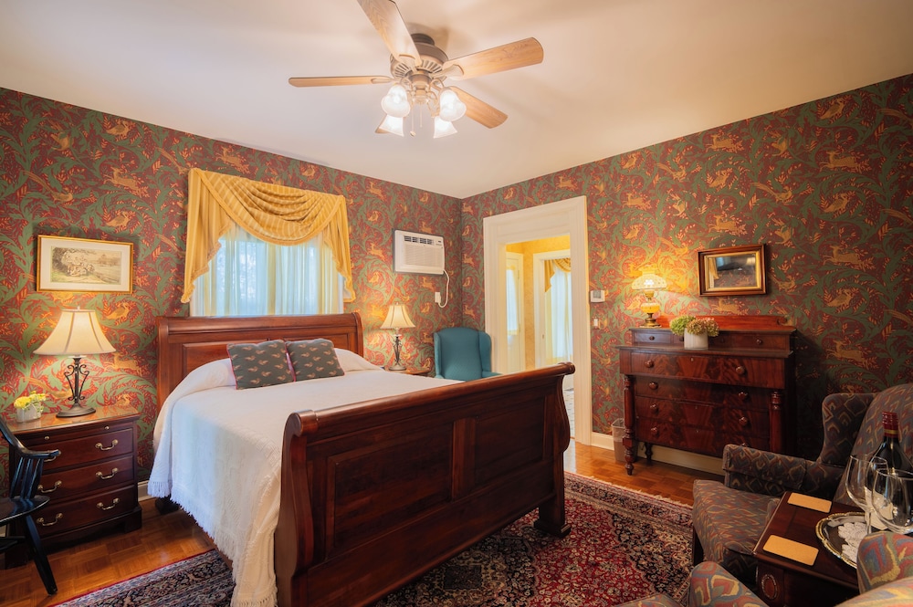 Winstead Inn — 4-Star Luxury Hotel in Harwich, United States