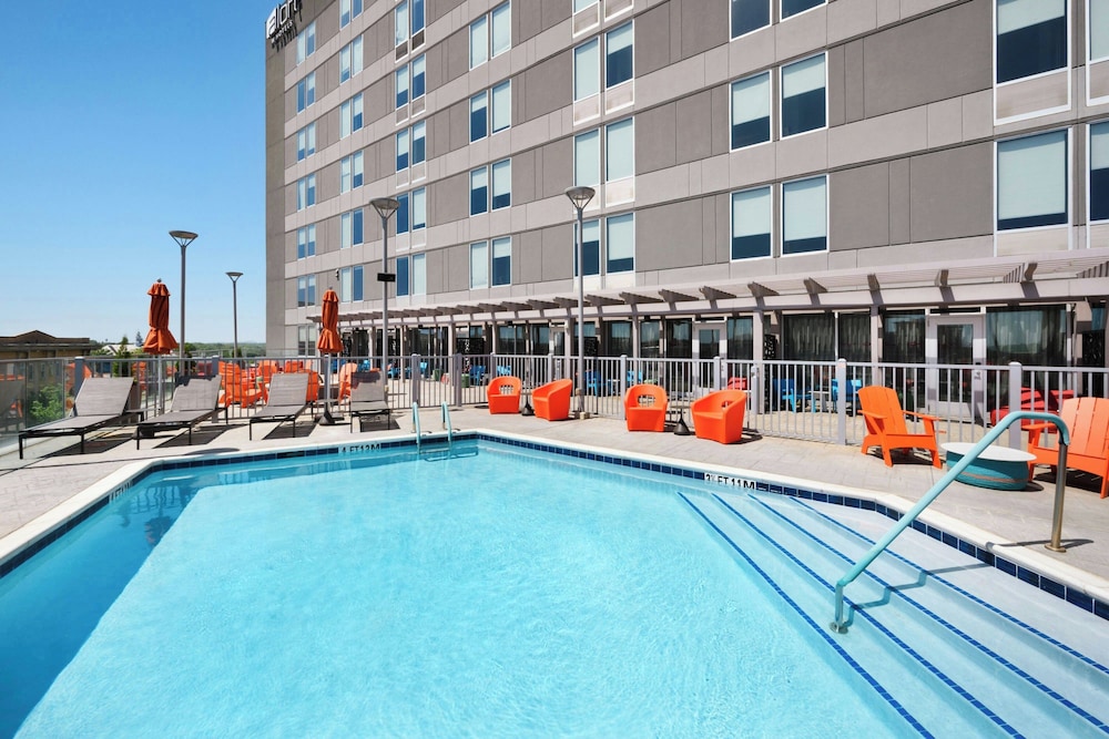 Aloft Greenville Downtown - photo 29