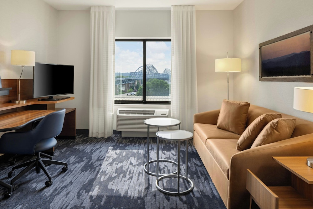 Fairfield Inn & Suites by Marriott La Crosse Downtown - photo 7