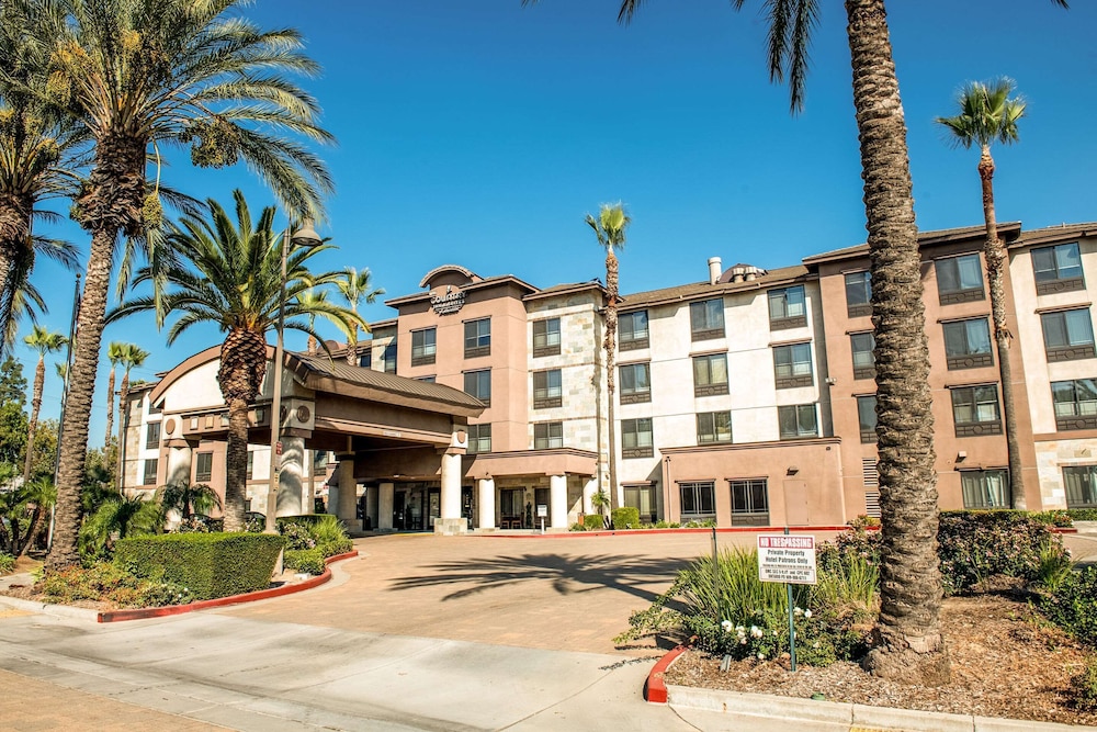 Country Inn & Suites by Radisson Ontario at Ontario Mills CA - photo 104