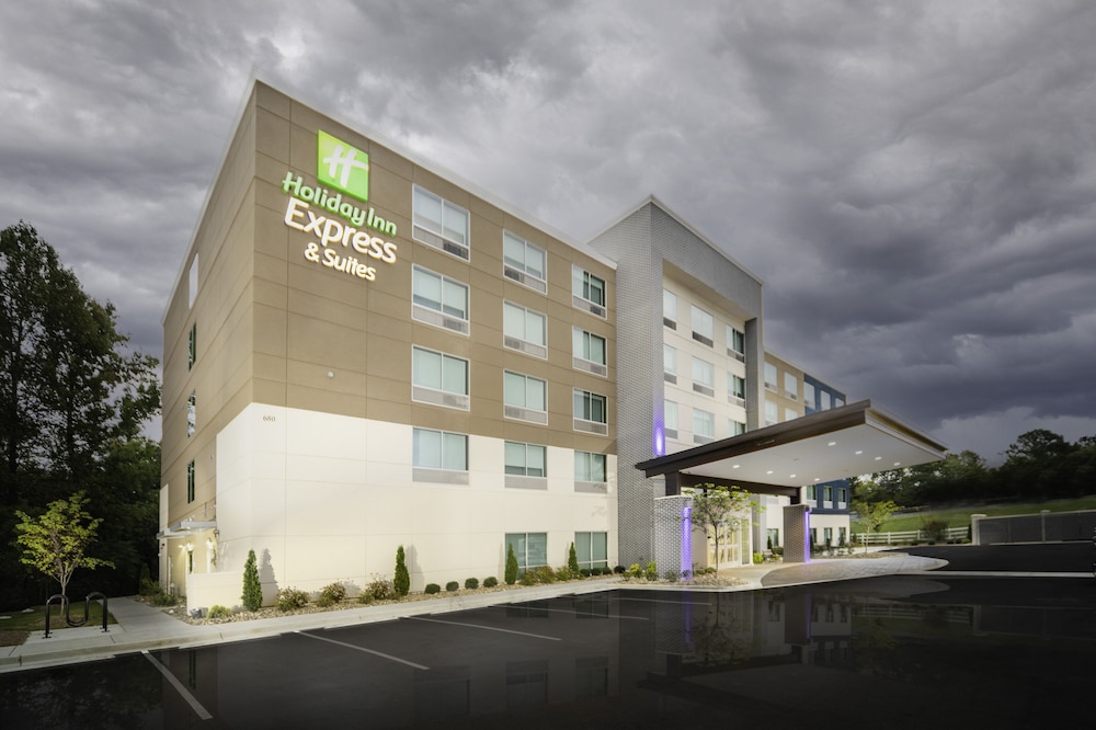 Holiday Inn Express & Suites Rock Hill by IHG - carbon neutral hotel in Rock Hill