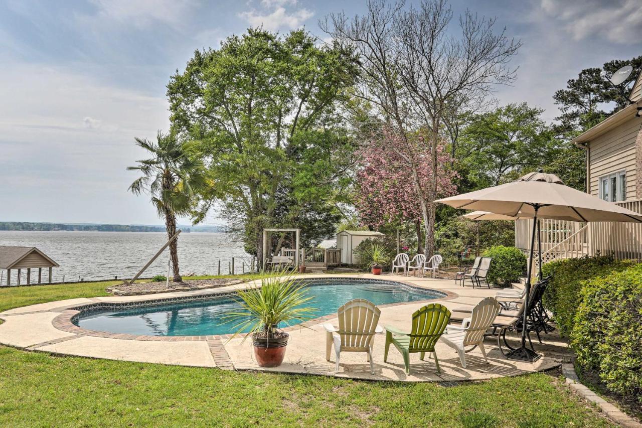 Impeccable Home With Dock And Pool On Lake Wateree 17405188 — Camden