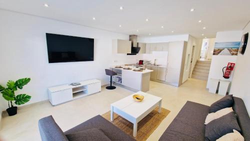 Your dream Getaway Awaits in Vale do Lobo — 4-Star Luxury Hotel in Almancil, Portugal