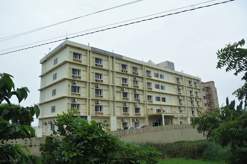 Hotel Golden Anchor Dhamara in Soro, India