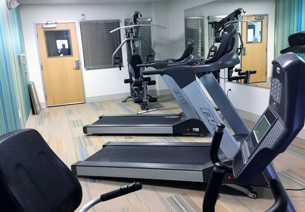 Holiday Inn Express & Suites Austin NE Hutto by IHG - photo 40